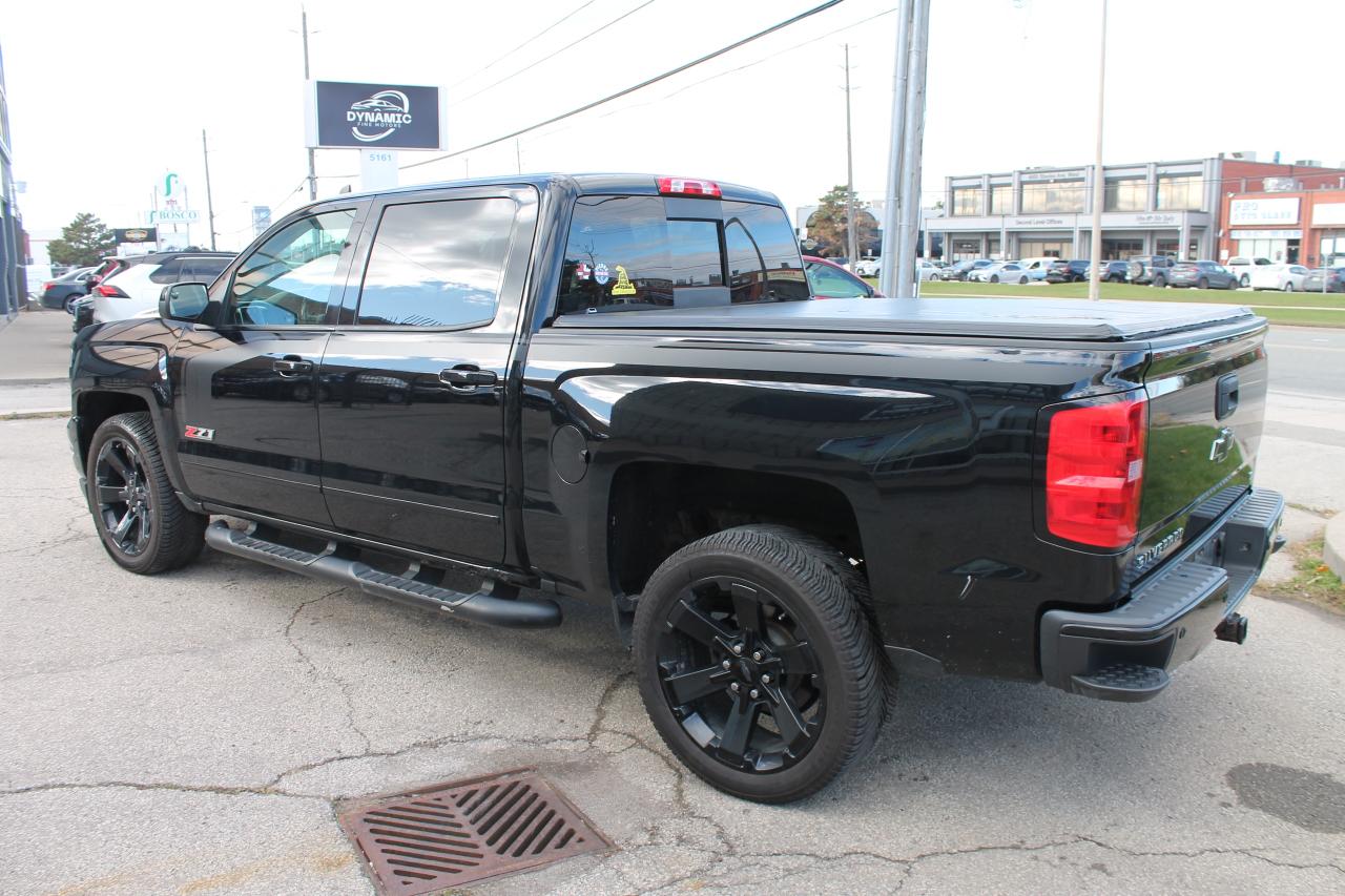2018 Chevrolet Silverado 1500 LT 143.5 Z71 Photo