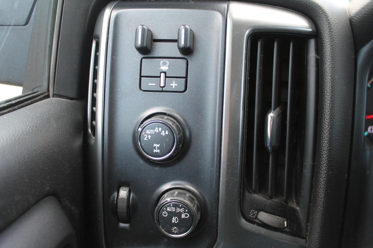 2018 Chevrolet Silverado 1500 LT 143.5 Z71 Photo