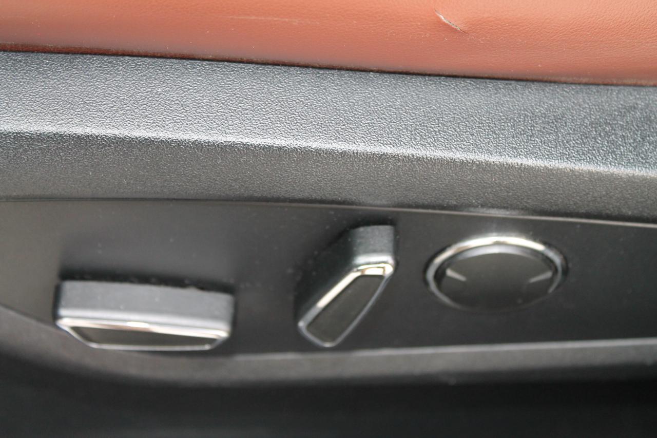 2016 Lincoln MKX Reserve Photo