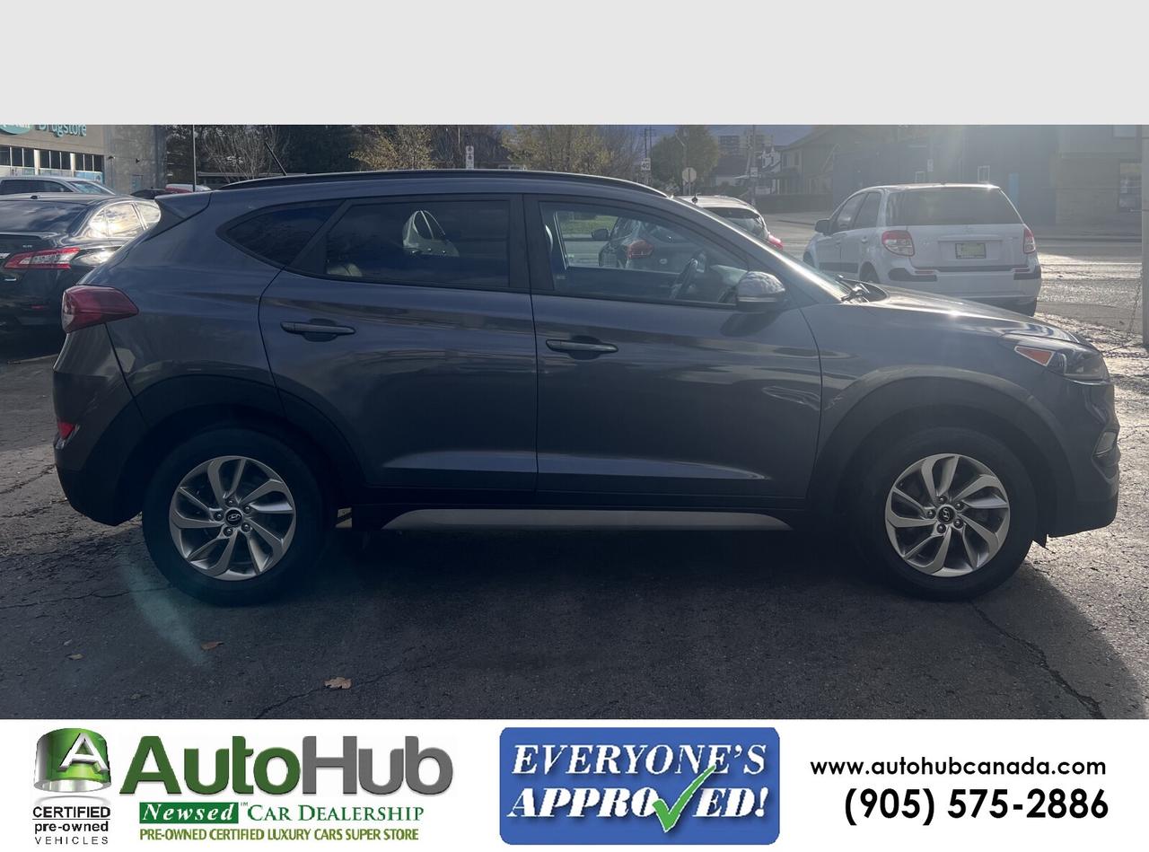 2017 Hyundai Tucson SE-LEATHER-PANOROOF-HEATED SEATS/STEERING Photo