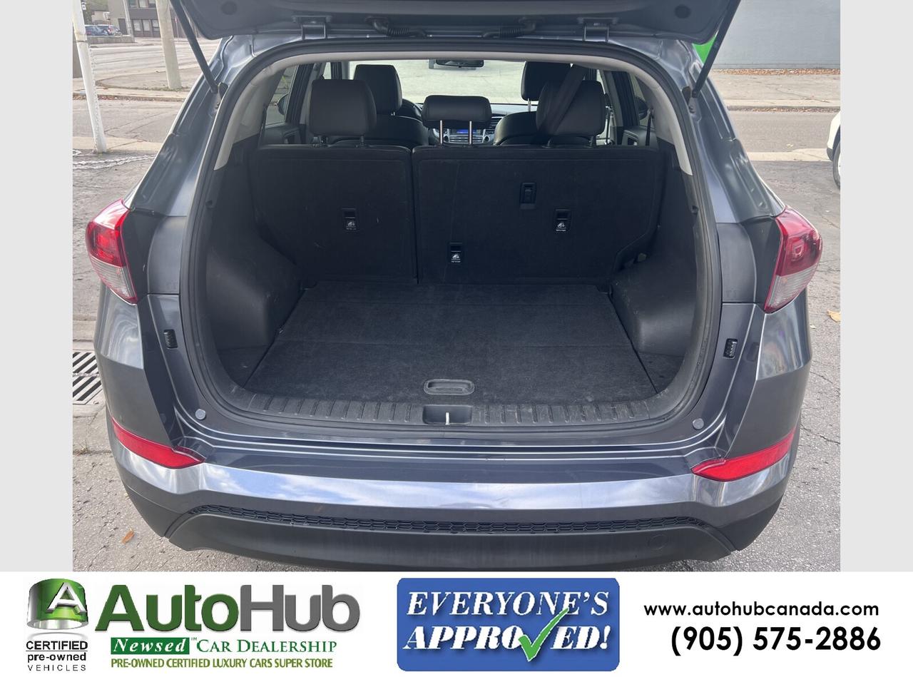 2017 Hyundai Tucson SE-LEATHER-PANOROOF-HEATED SEATS/STEERING Photo
