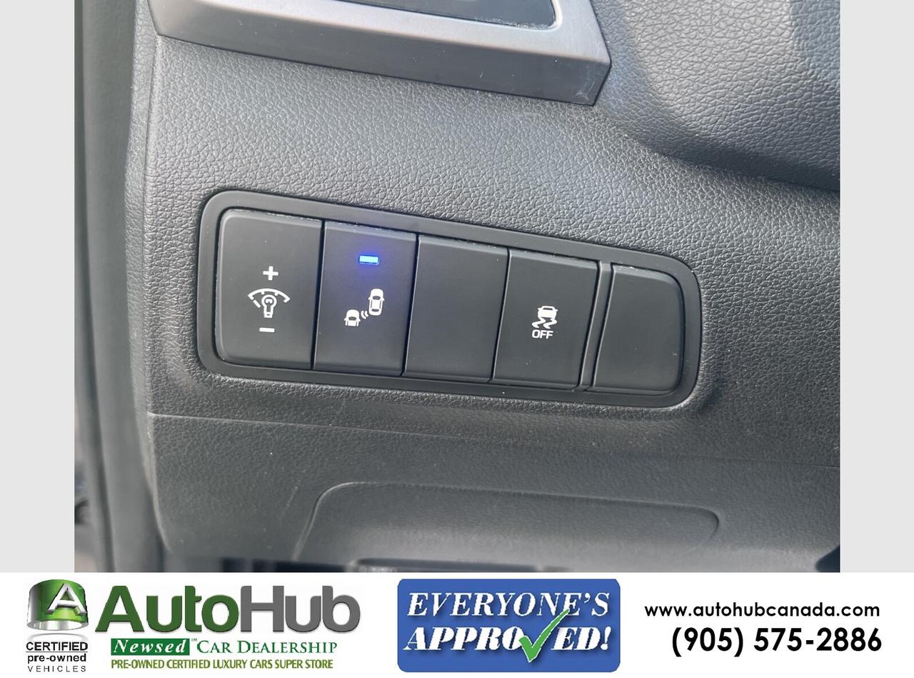 2017 Hyundai Tucson SE-LEATHER-PANOROOF-HEATED SEATS/STEERING Photo