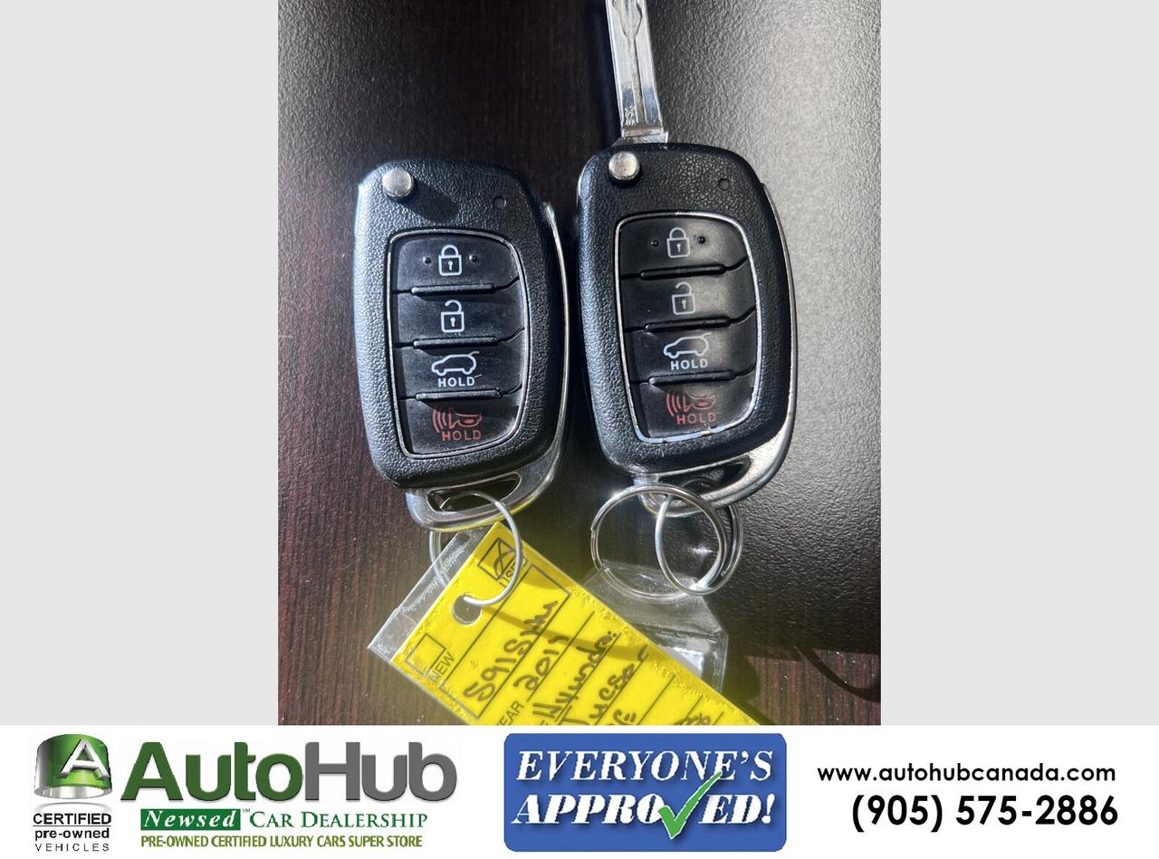 2017 Hyundai Tucson SE-LEATHER-PANOROOF-HEATED SEATS/STEERING Photo