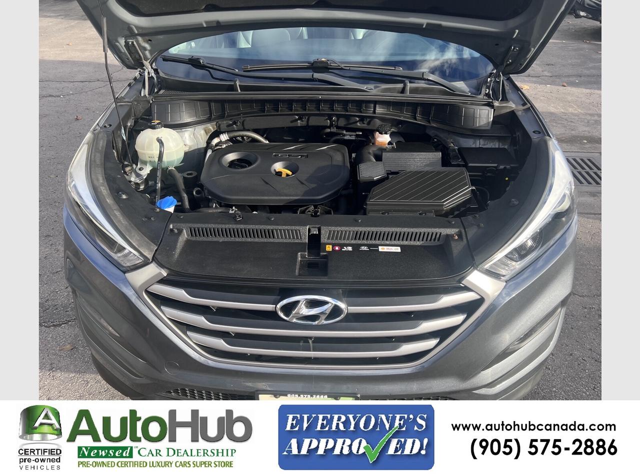 2017 Hyundai Tucson SE-LEATHER-PANOROOF-HEATED SEATS/STEERING Photo