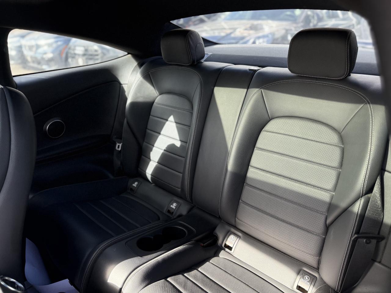 2019 Mercedes-Benz C-Class 300 //AMG PKG | PANO | CARPLAY | DISTRONIC Photo