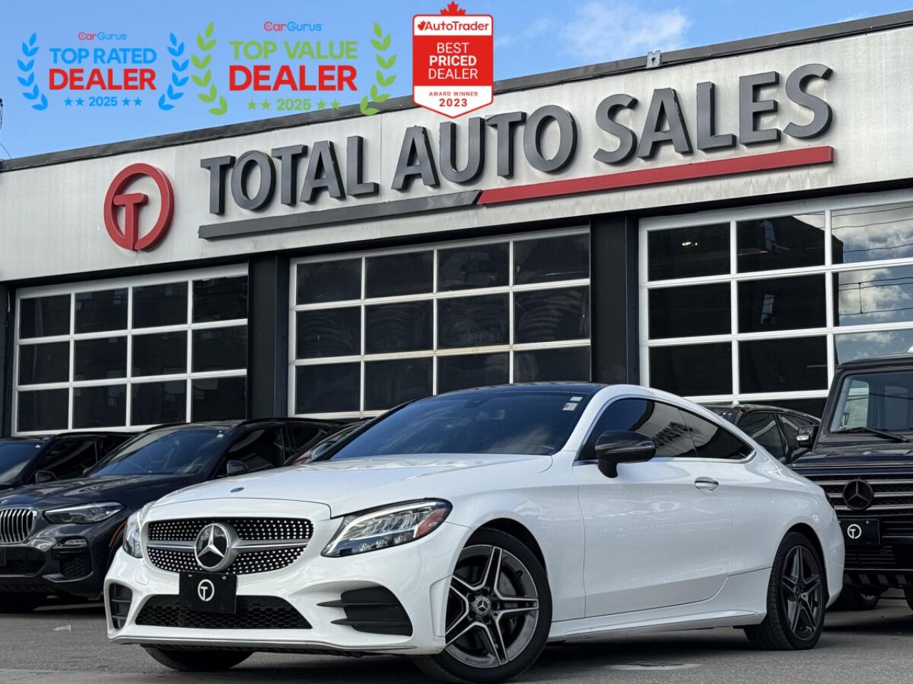 2019 Mercedes-Benz C-Class 300 //AMG PKG | PANO | CARPLAY | DISTRONIC Photo0