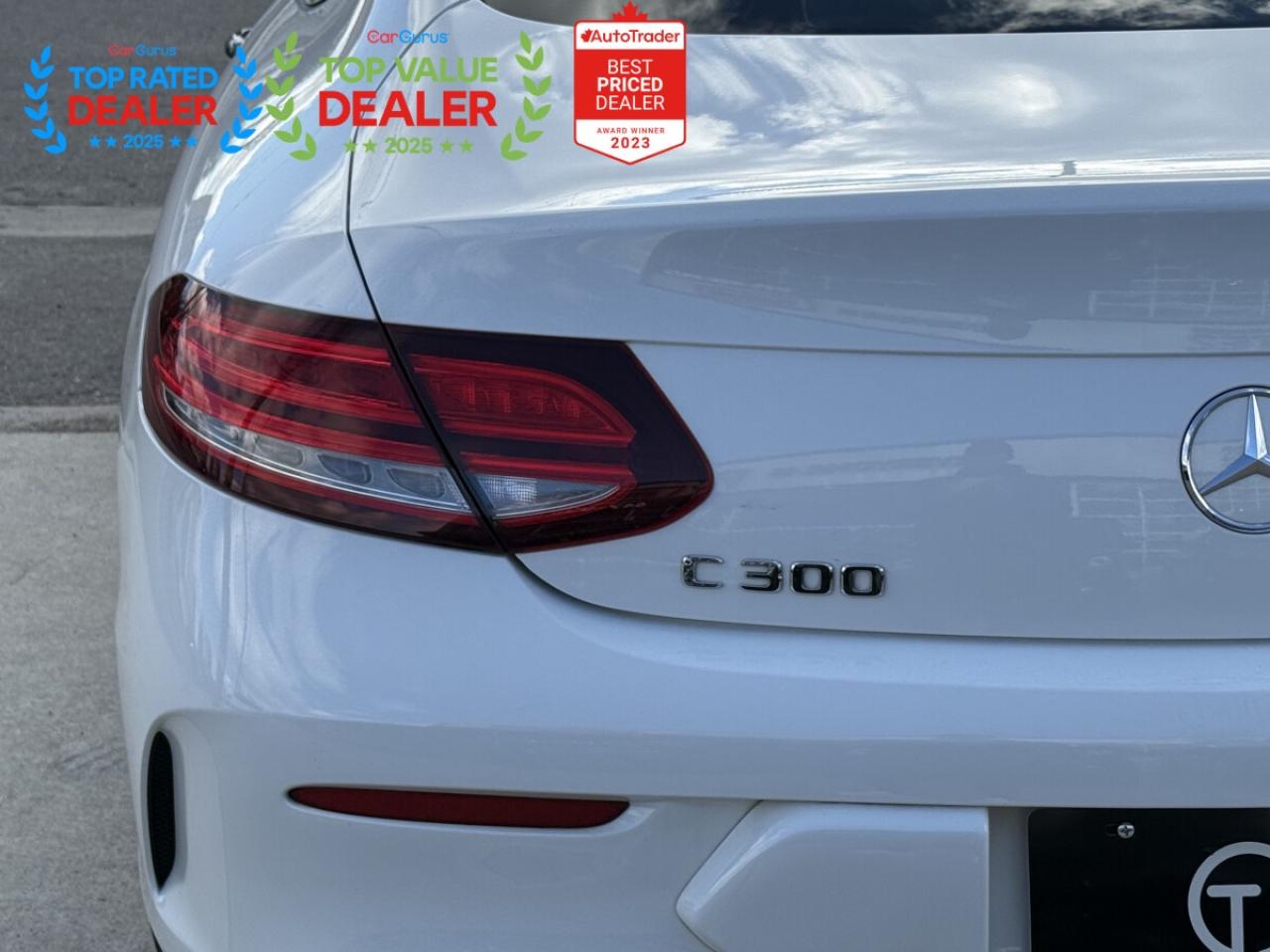 2019 Mercedes-Benz C-Class 300 //AMG PKG | PANO | CARPLAY | DISTRONIC Photo