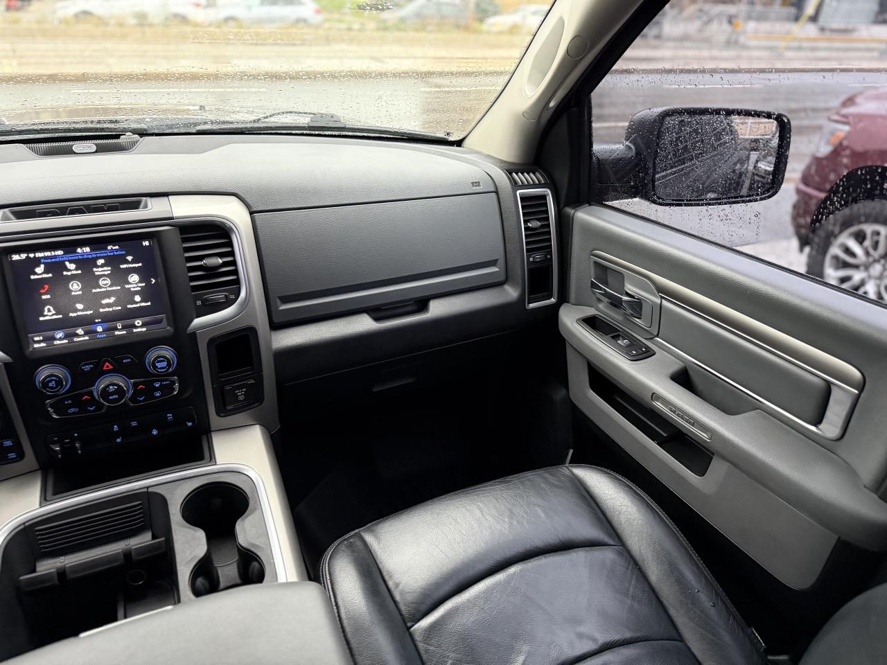 2019 RAM 1500 Classic WARLOCK 5.7 V8 | ALPINE SOUND SYSTEM | LOADED Photo