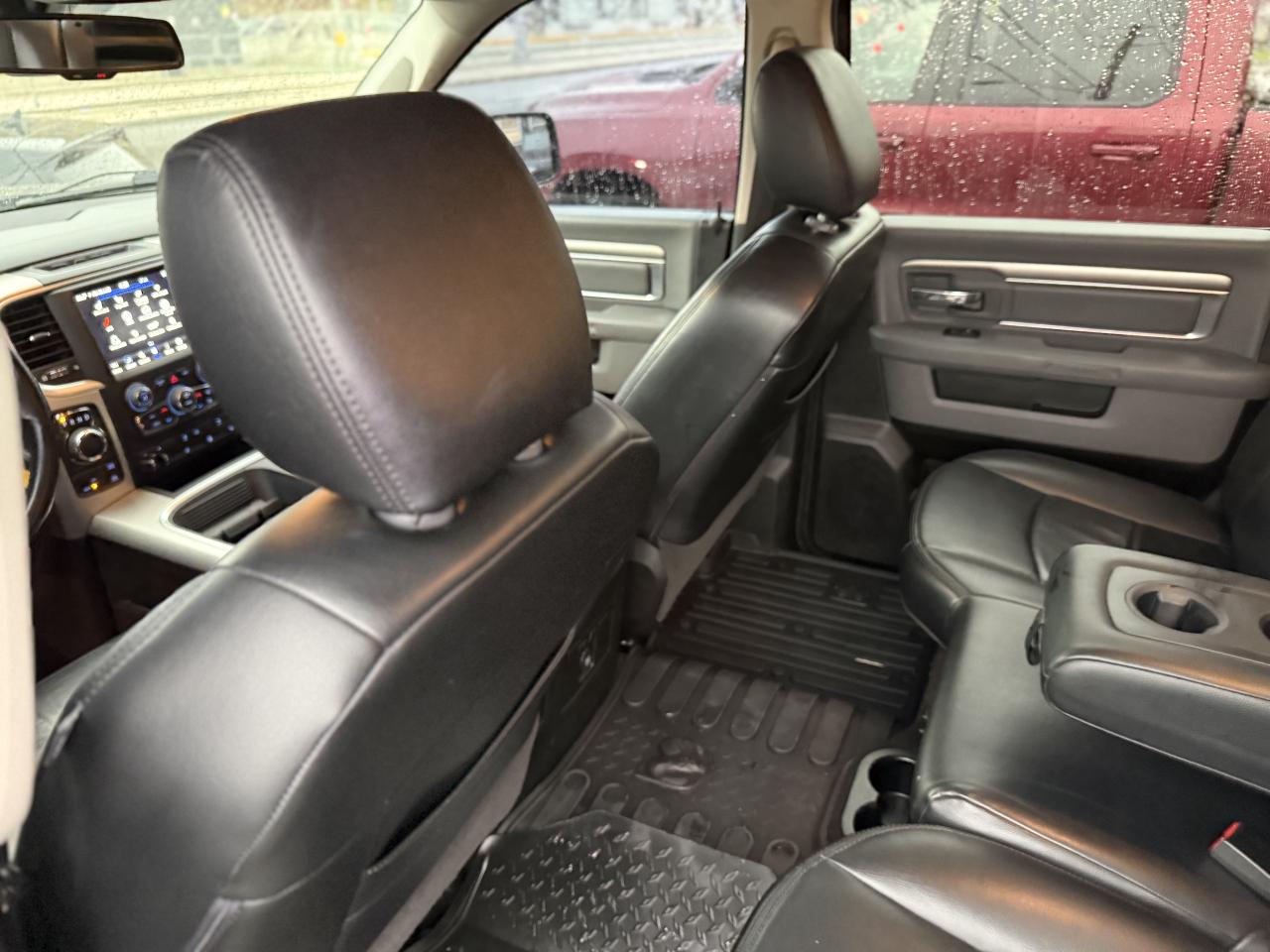 2019 RAM 1500 Classic WARLOCK 5.7 V8 | ALPINE SOUND SYSTEM | LOADED Photo