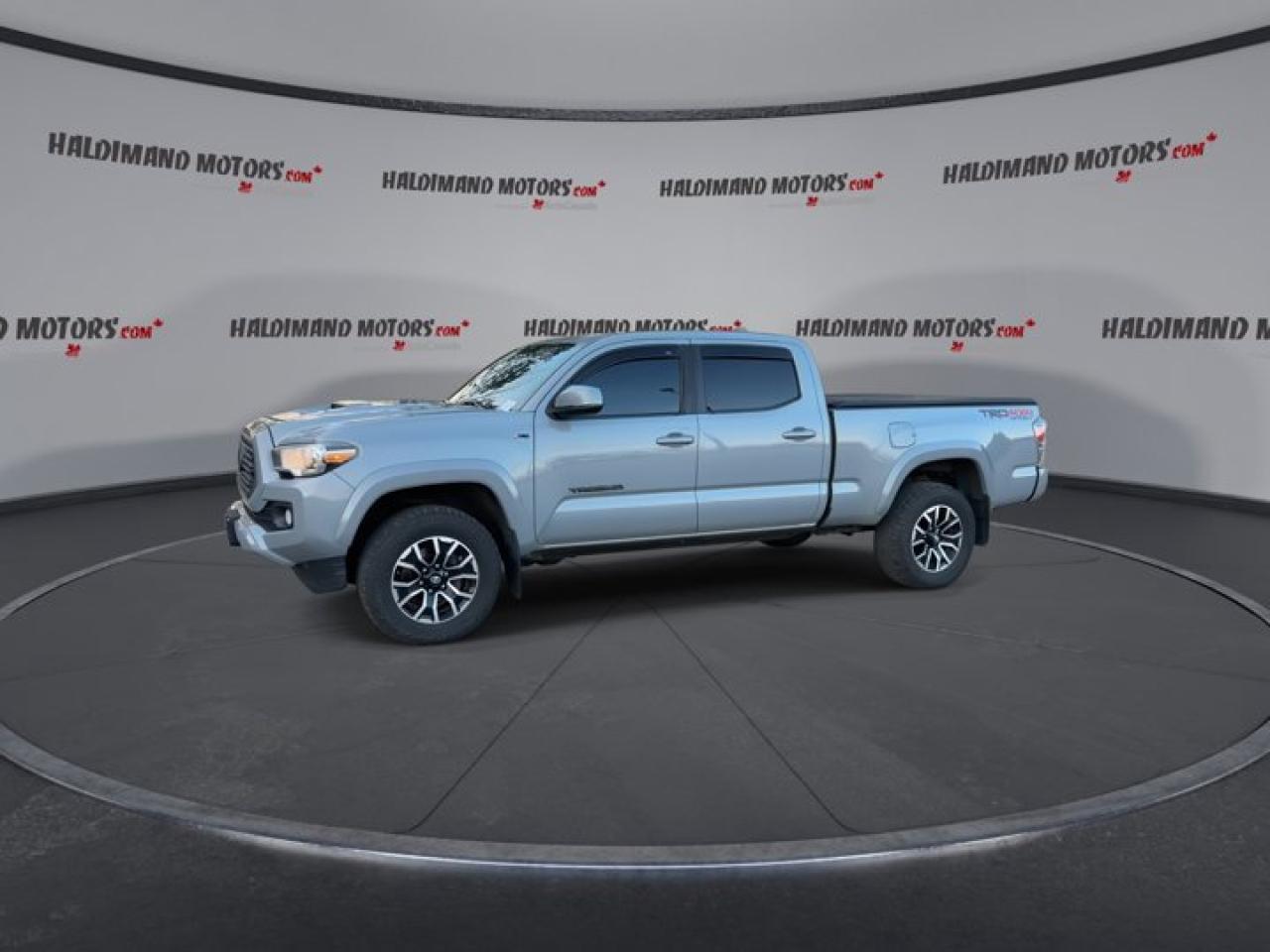 2021 Toyota Tacoma Crew Cab TRD Photo3