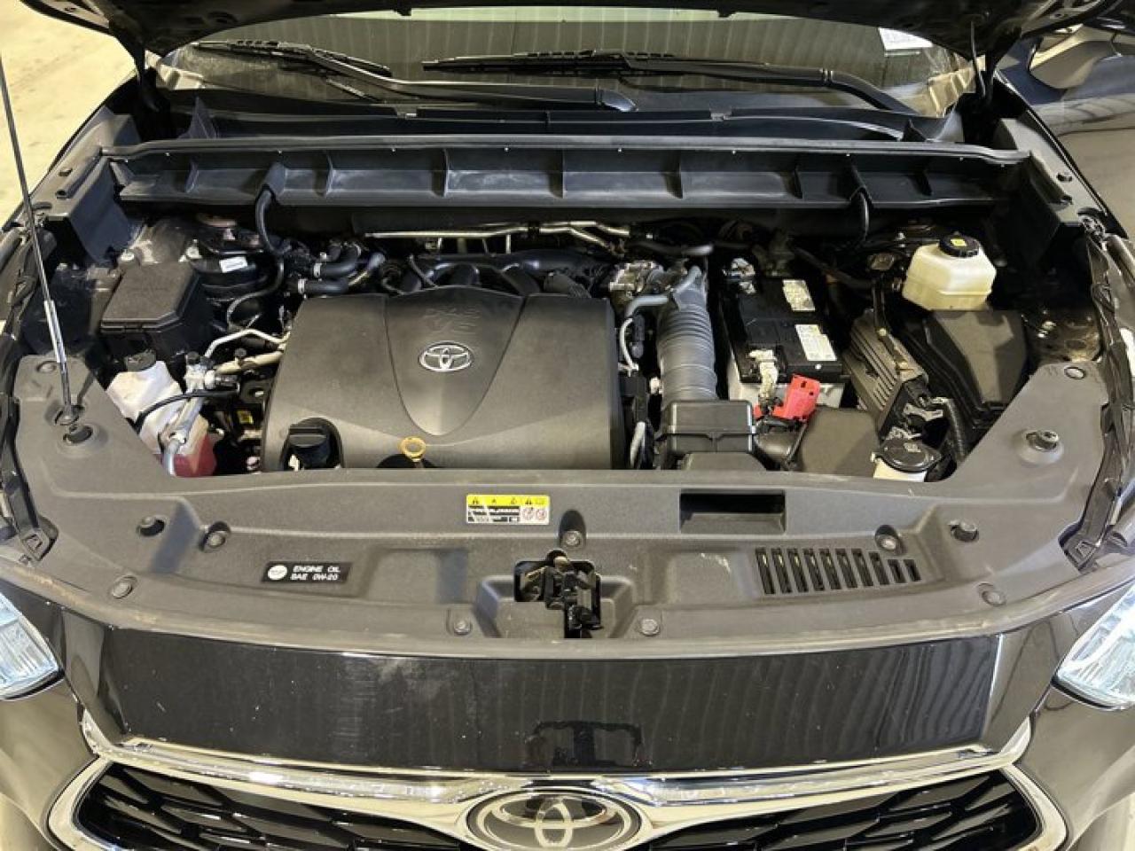 2021 Toyota Highlander LIMITED  Photo