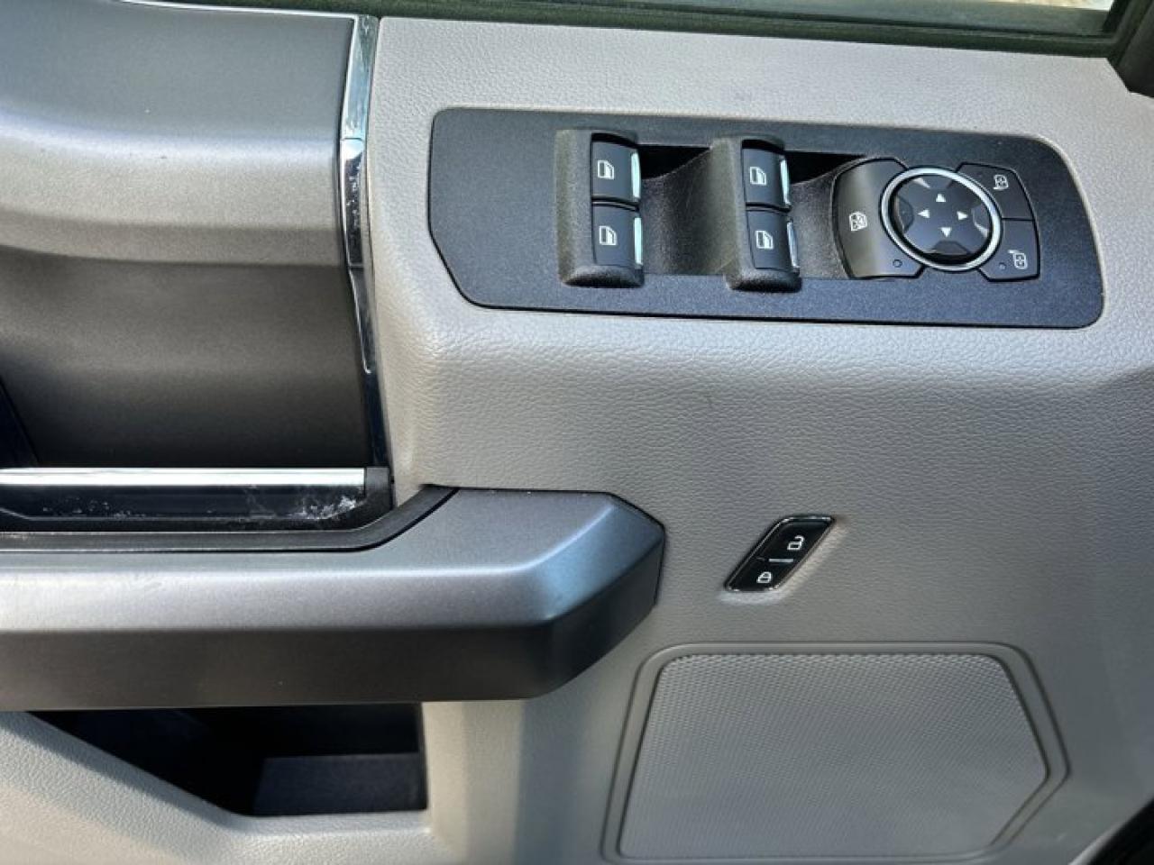 2020 Ford F-150 CREW Photo