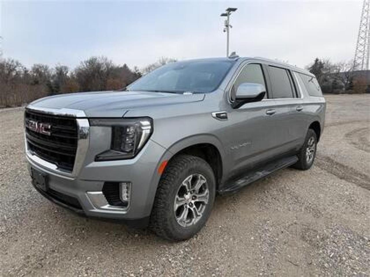 Used 2023 GMC Yukon XL 4WD 4DR SLE for sale in Regina, SK