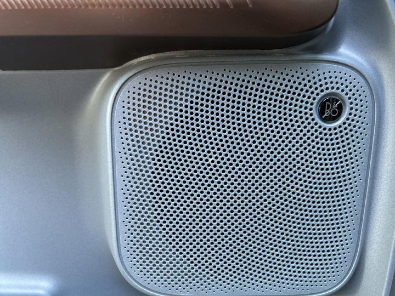 2024 Ford Maverick Lariat Hybrid | Remote Start | Leather Seats | Heated Seats Photo