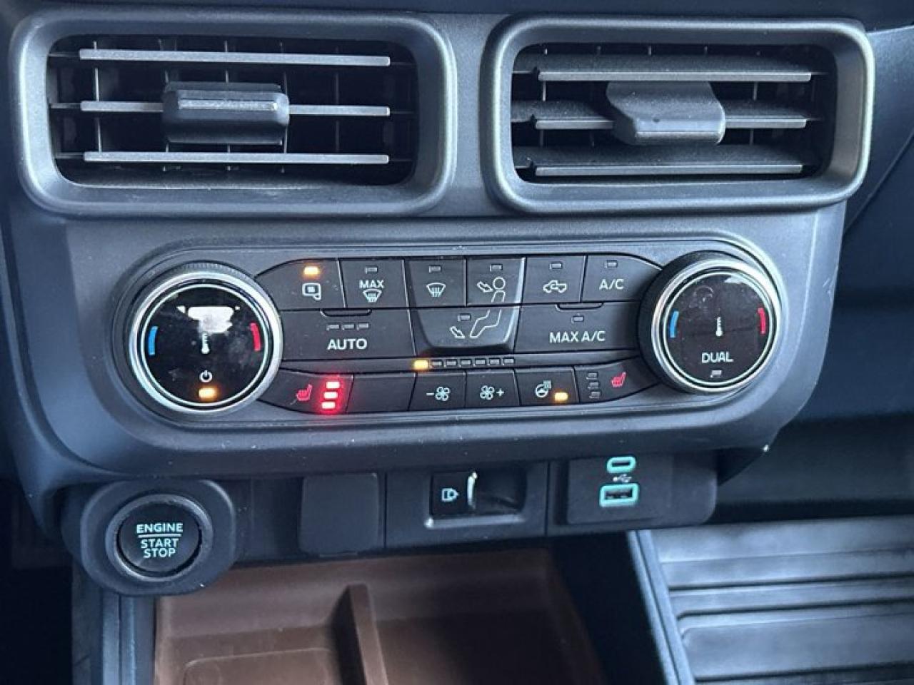 2024 Ford Maverick Lariat Hybrid | Remote Start | Leather Seats | Heated Seats Photo