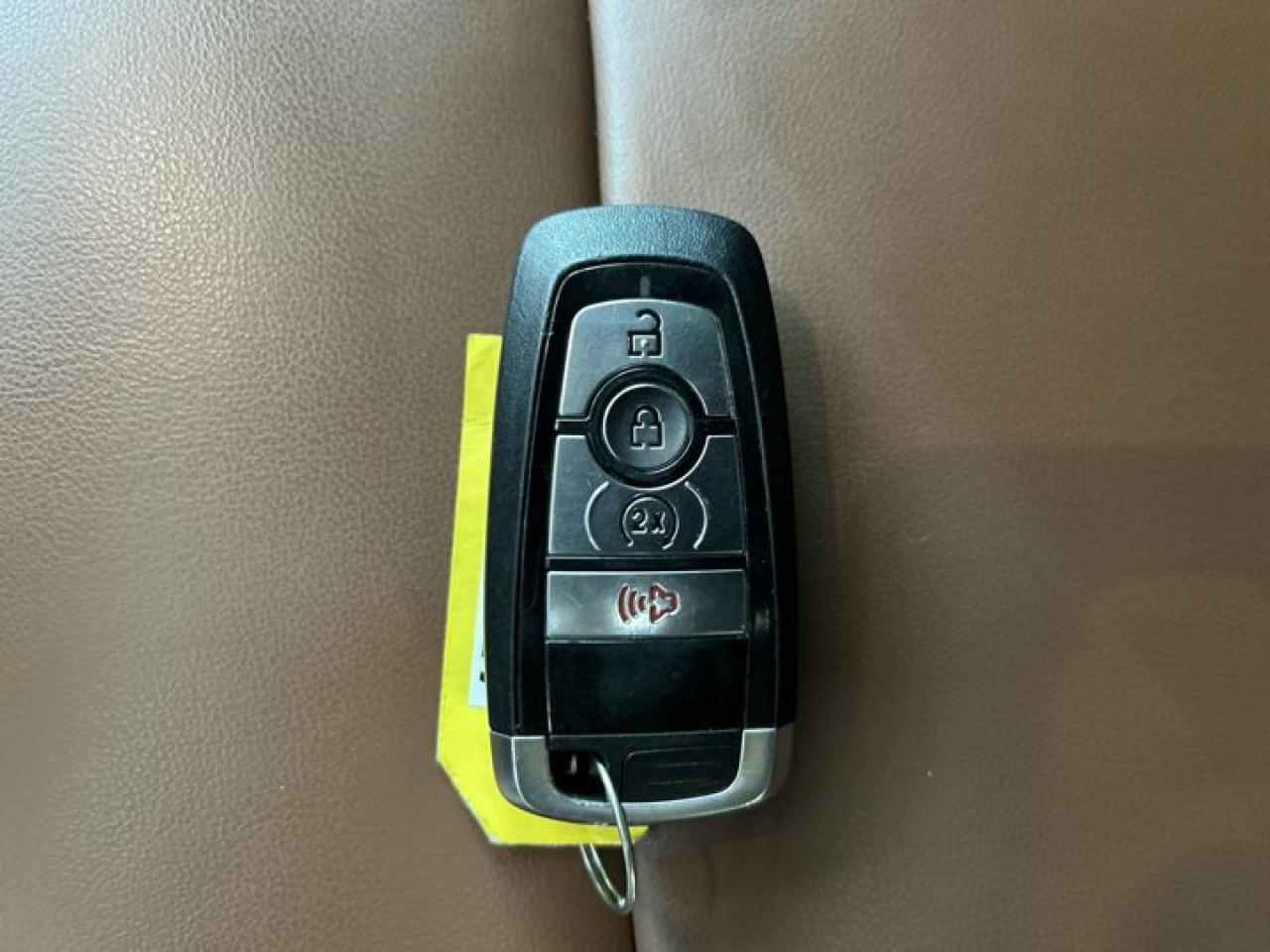 2024 Ford Maverick Lariat Hybrid | Remote Start | Leather Seats | Heated Seats Photo