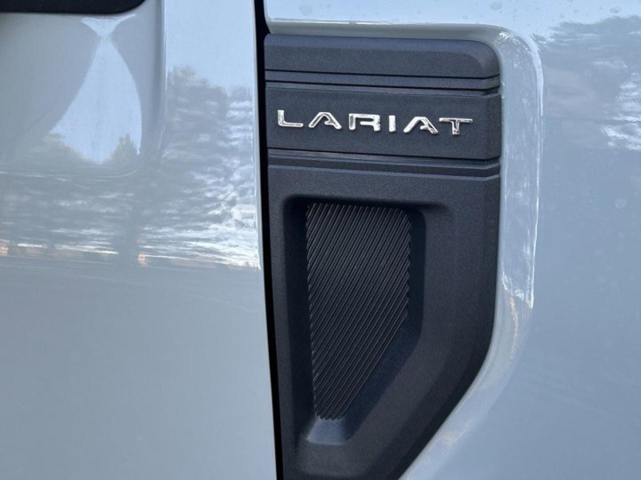 2024 Ford Maverick Lariat Hybrid | Remote Start | Leather Seats | Heated Seats Photo