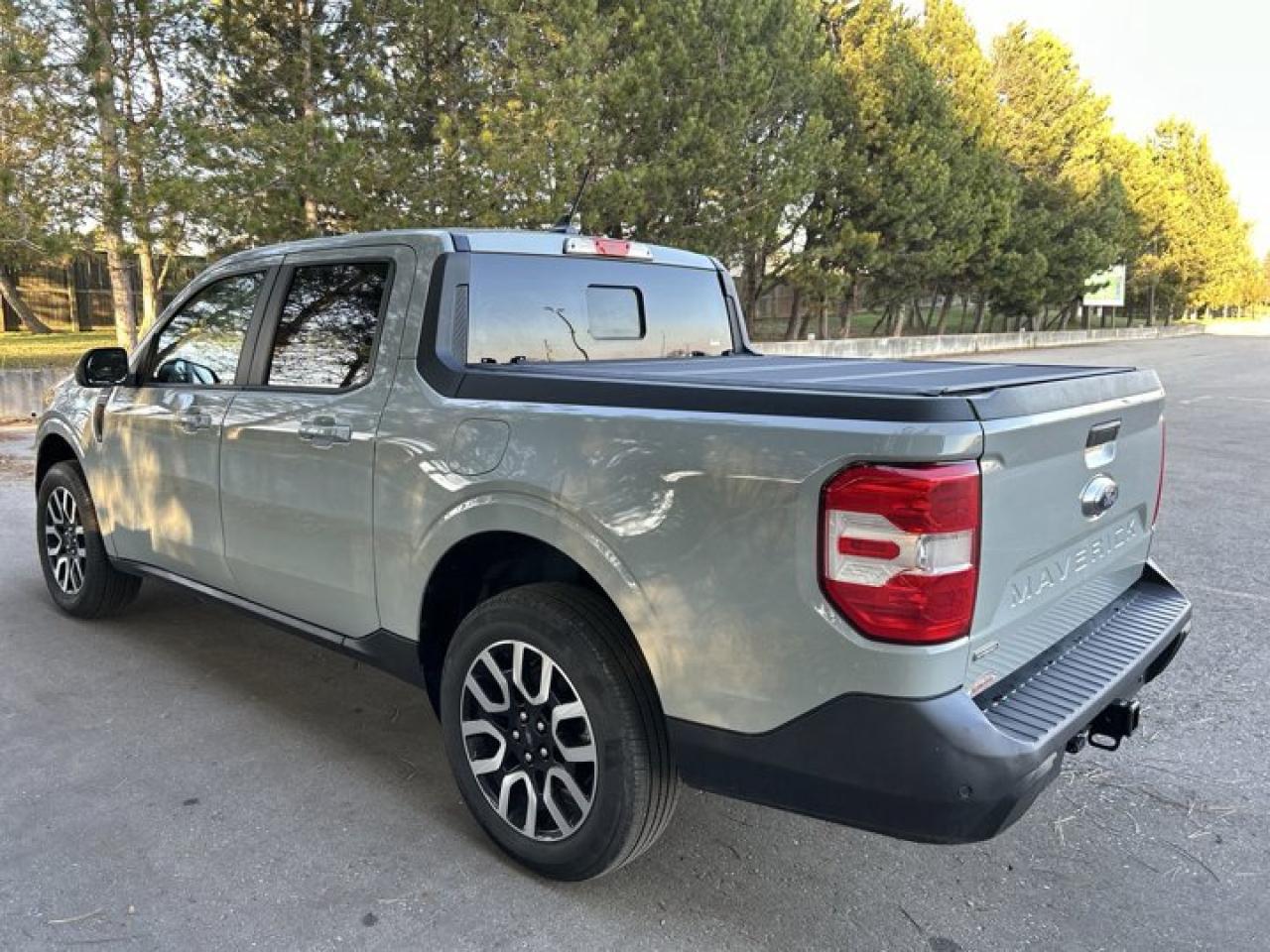 2024 Ford Maverick Lariat Hybrid | Remote Start | Leather Seats | Heated Seats Photo