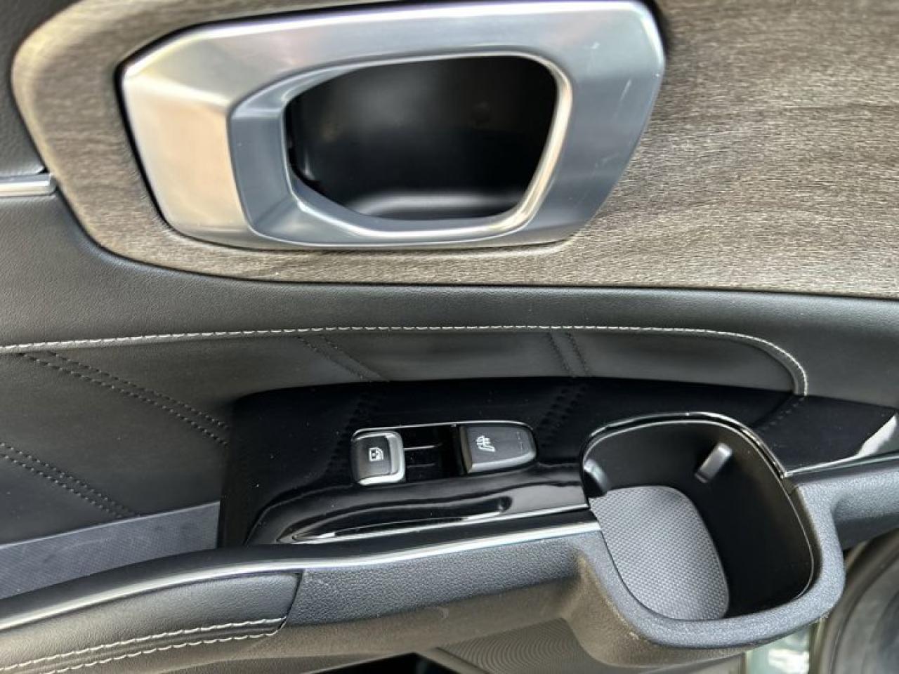 2022 Kia Sorento EX AWD | Panaramic Roof | Remote Start | Leather Seats Photo