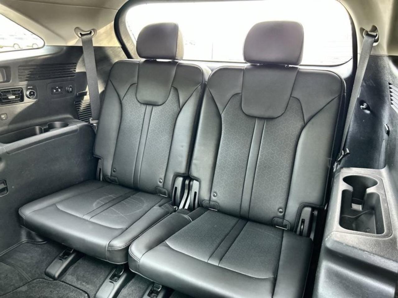 2022 Kia Sorento EX AWD | Panaramic Roof | Remote Start | Leather Seats Photo