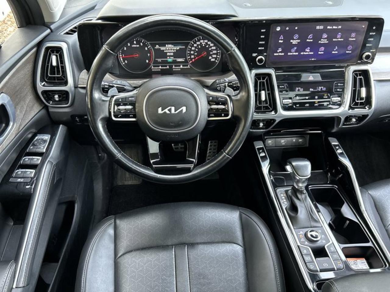 2022 Kia Sorento EX AWD | Panaramic Roof | Remote Start | Leather Seats Photo