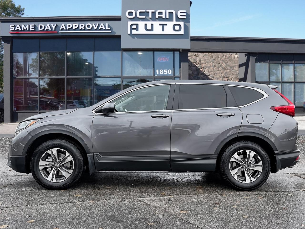 2019 Honda CR-V LX AWD Photo2