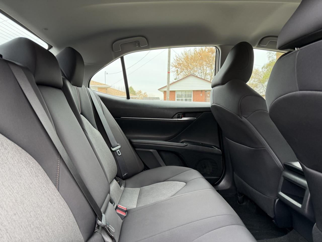 2018 Toyota Camry LE Photo