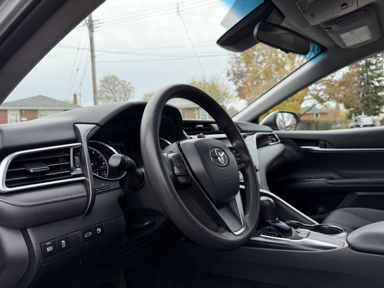 2018 Toyota Camry LE - Photo #13