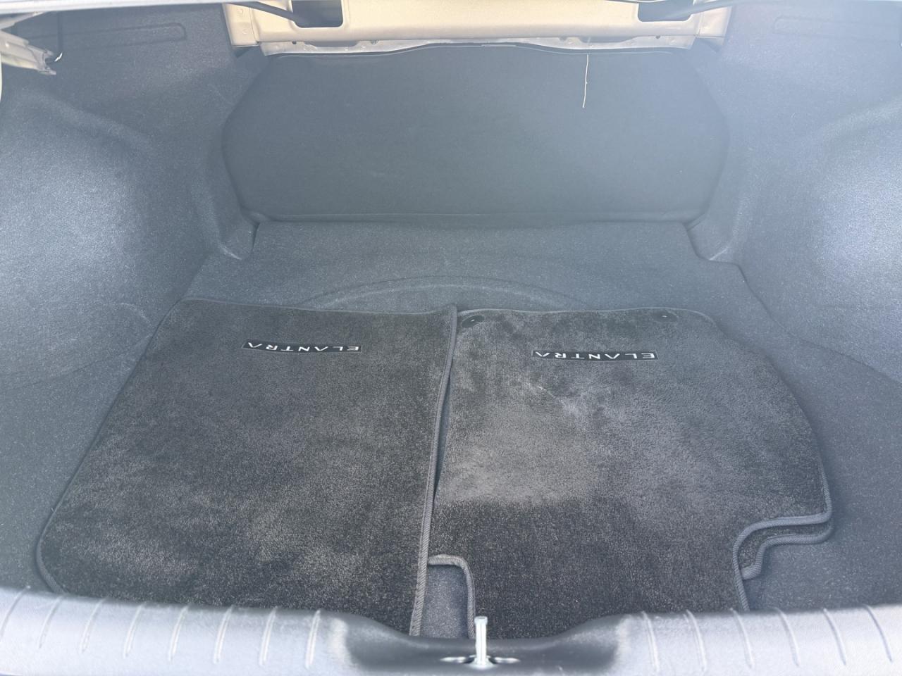 2023 Hyundai Elantra Essential - Photo #13