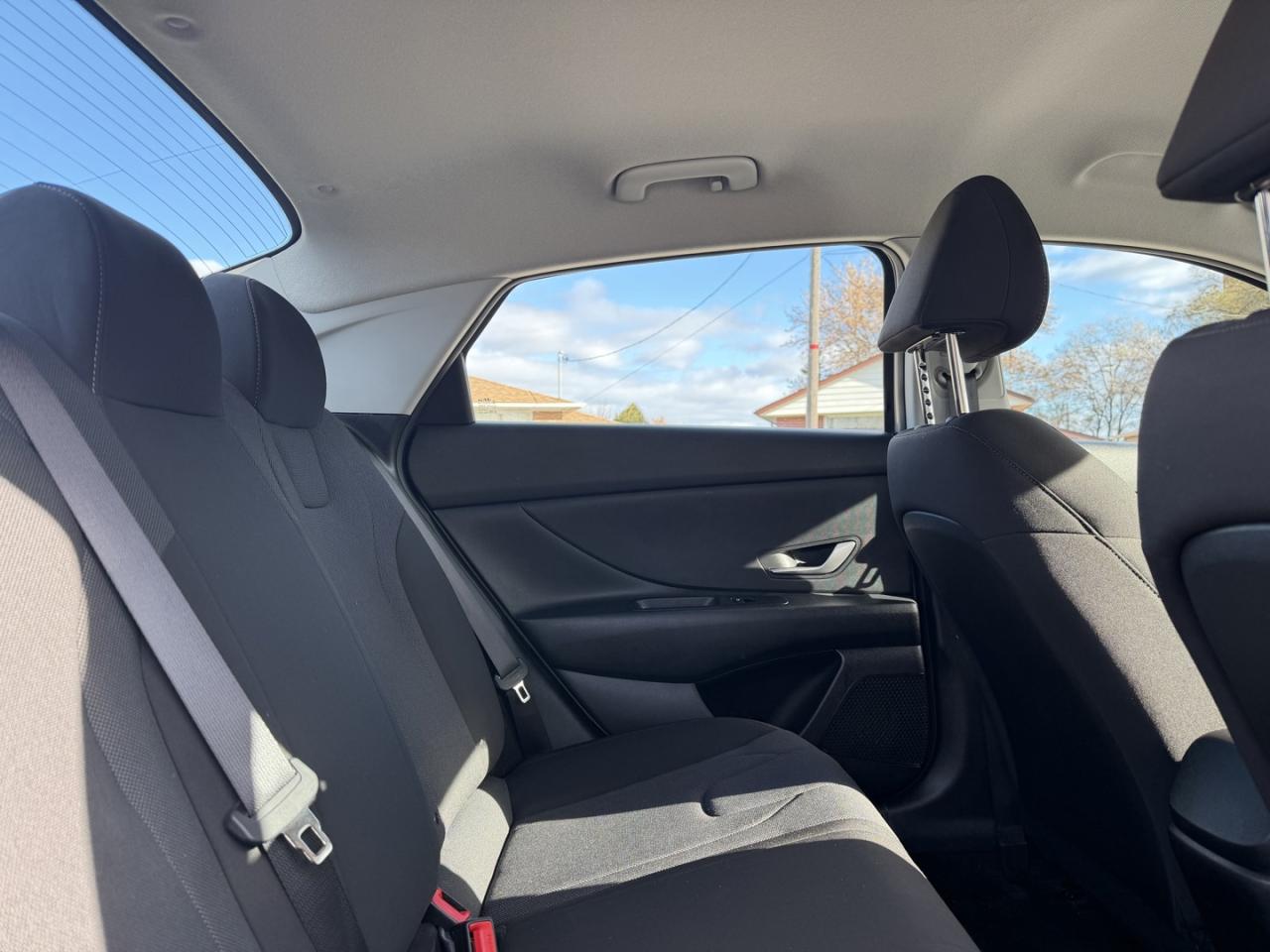 2023 Hyundai Elantra Essential - Photo #14