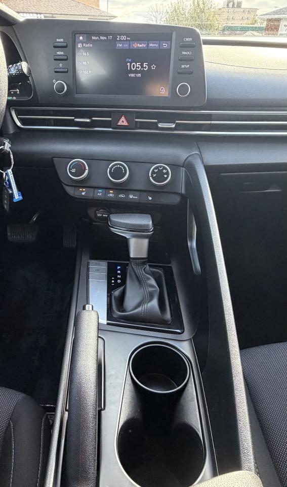 2023 Hyundai Elantra Essential - Photo #7
