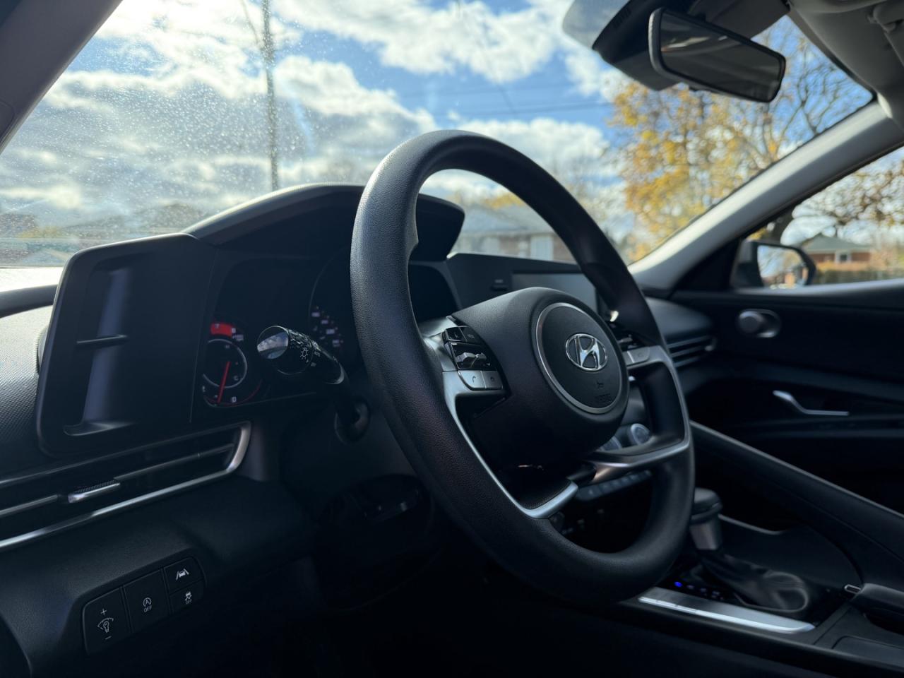 2023 Hyundai Elantra Essential - Photo #19