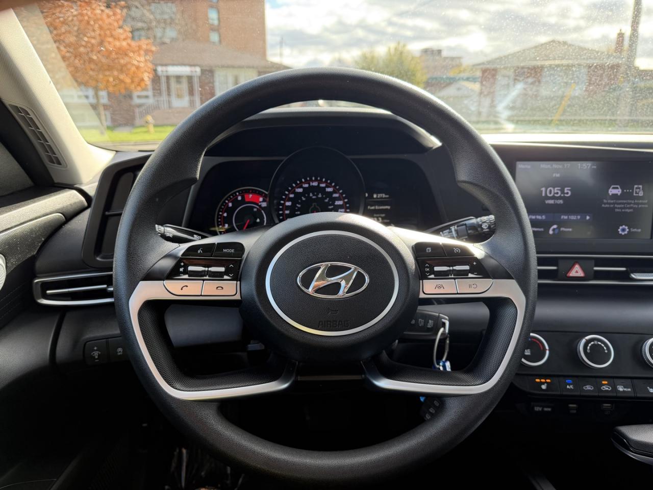 2023 Hyundai Elantra Essential - Photo #20