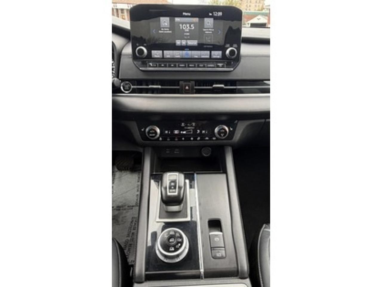 2023 Mitsubishi Outlander SEL S-AWC Photo