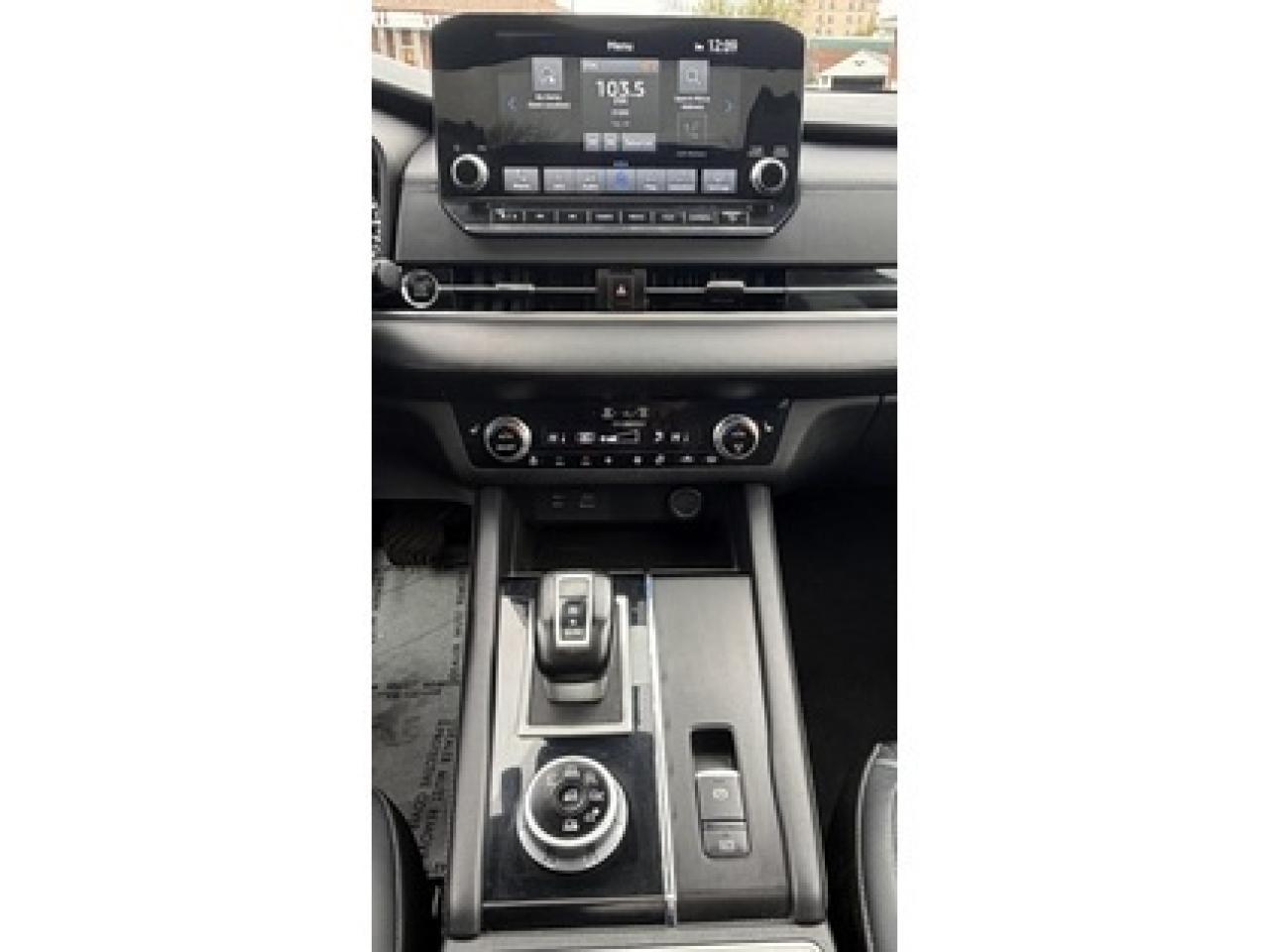 2023 Mitsubishi Outlander SEL S-AWC Photo