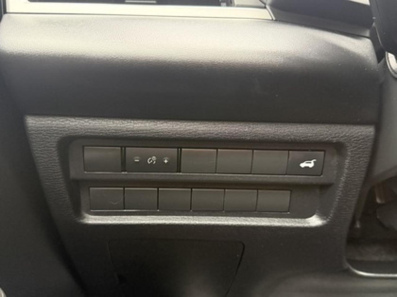 2023 Mitsubishi Outlander SEL S-AWC Photo