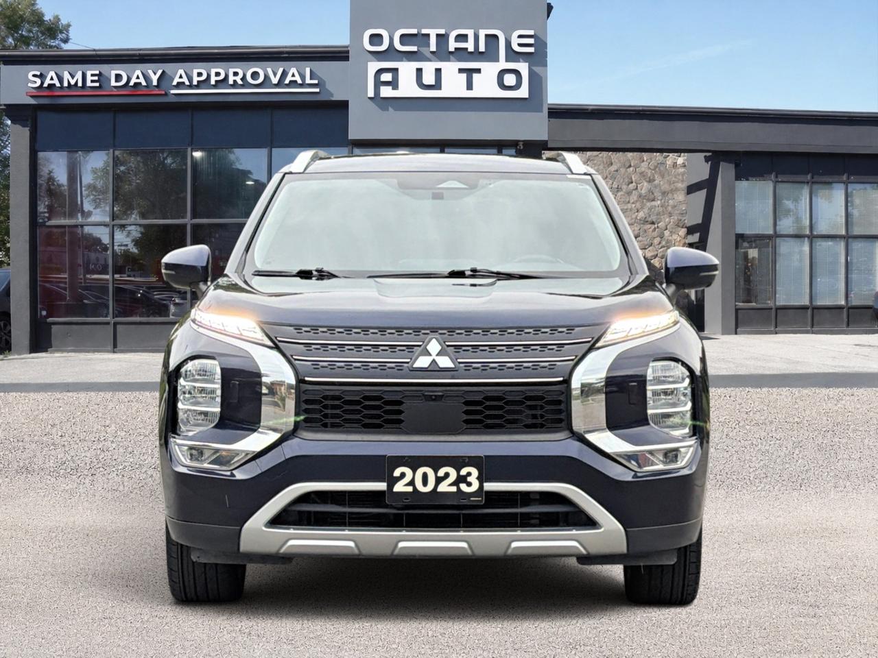 2023 Mitsubishi Outlander SEL S-AWC Photo