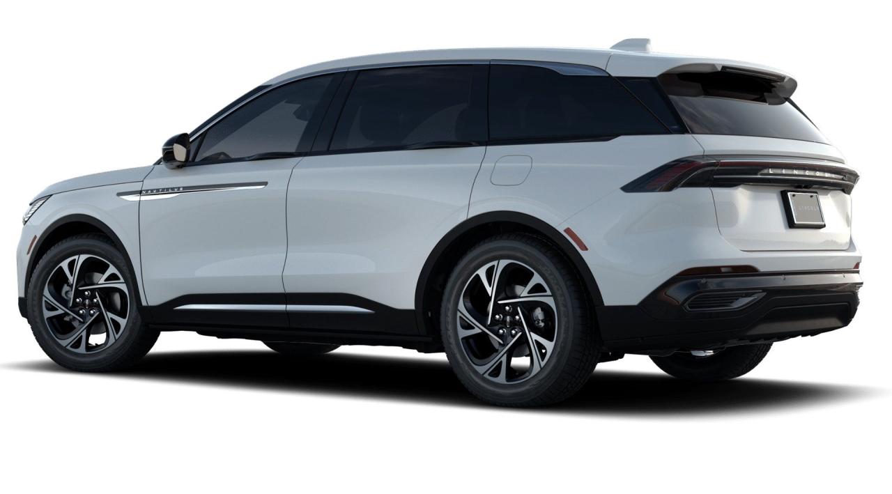 2026 Lincoln Nautilus Premiere AWD Photo