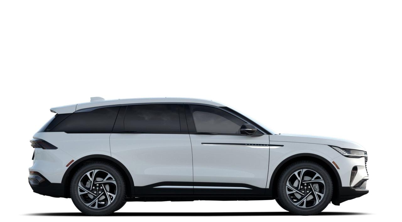 2026 Lincoln Nautilus Premiere AWD Photo