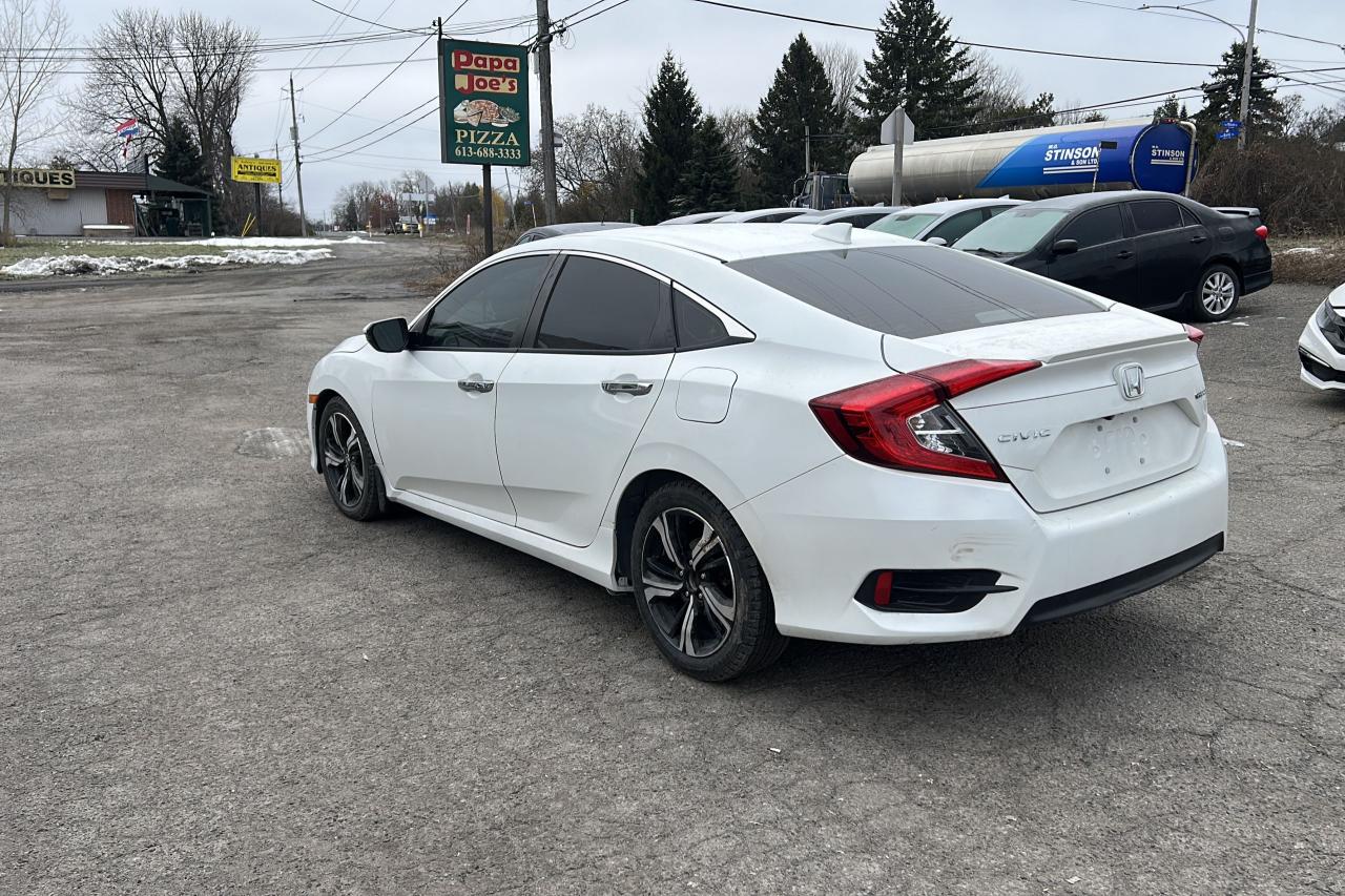 2017 Honda Civic Touring REBUILT TITLE - Photo #6