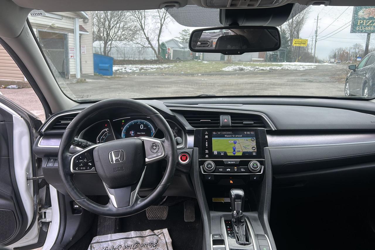 2017 Honda Civic Touring REBUILT TITLE - Photo #11