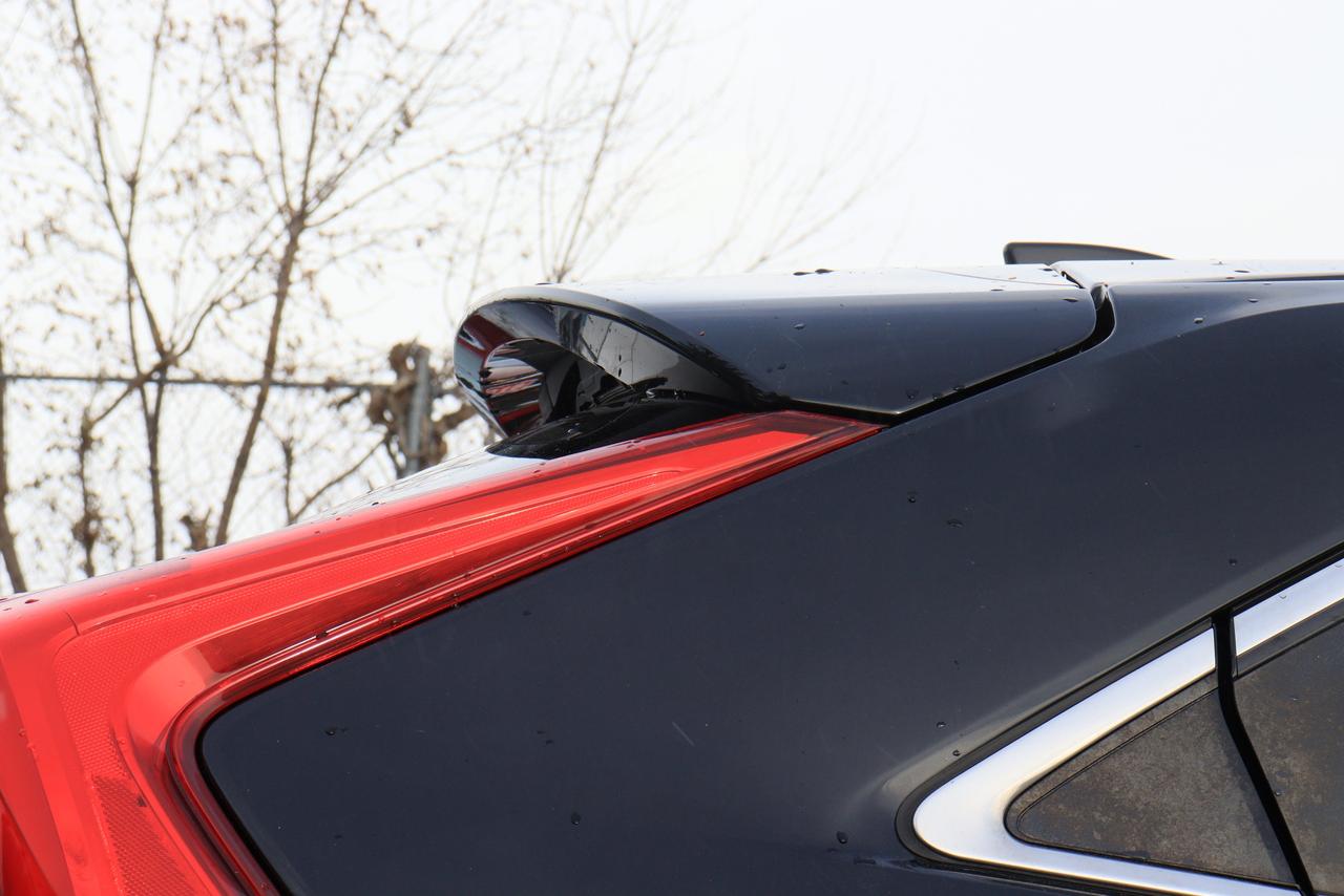 2020 Mitsubishi Eclipse Cross ES | AWC | Power Group | CarPlay | Alloys & More! Photo