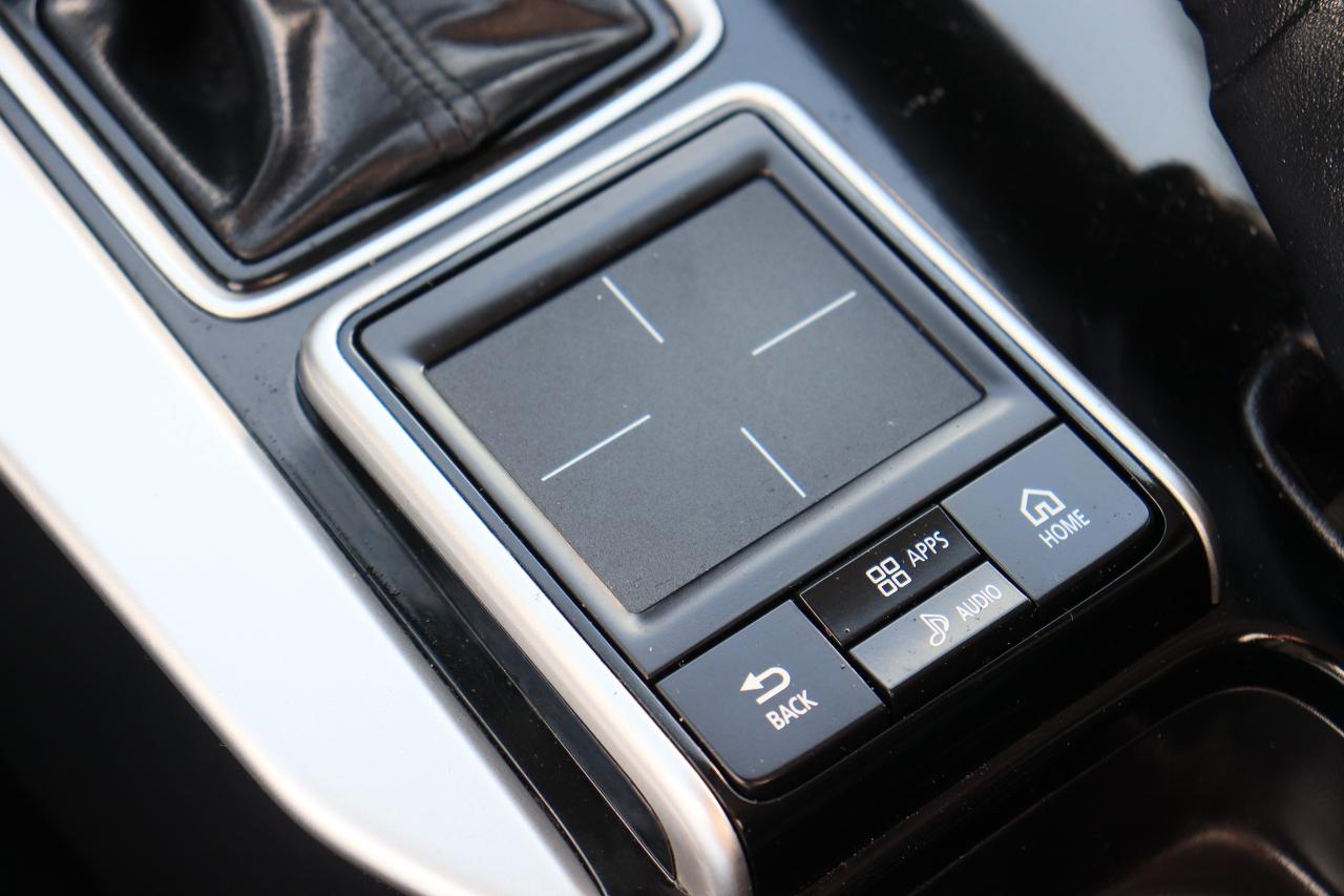 2020 Mitsubishi Eclipse Cross ES | AWC | Power Group | CarPlay | Alloys & More! Photo24