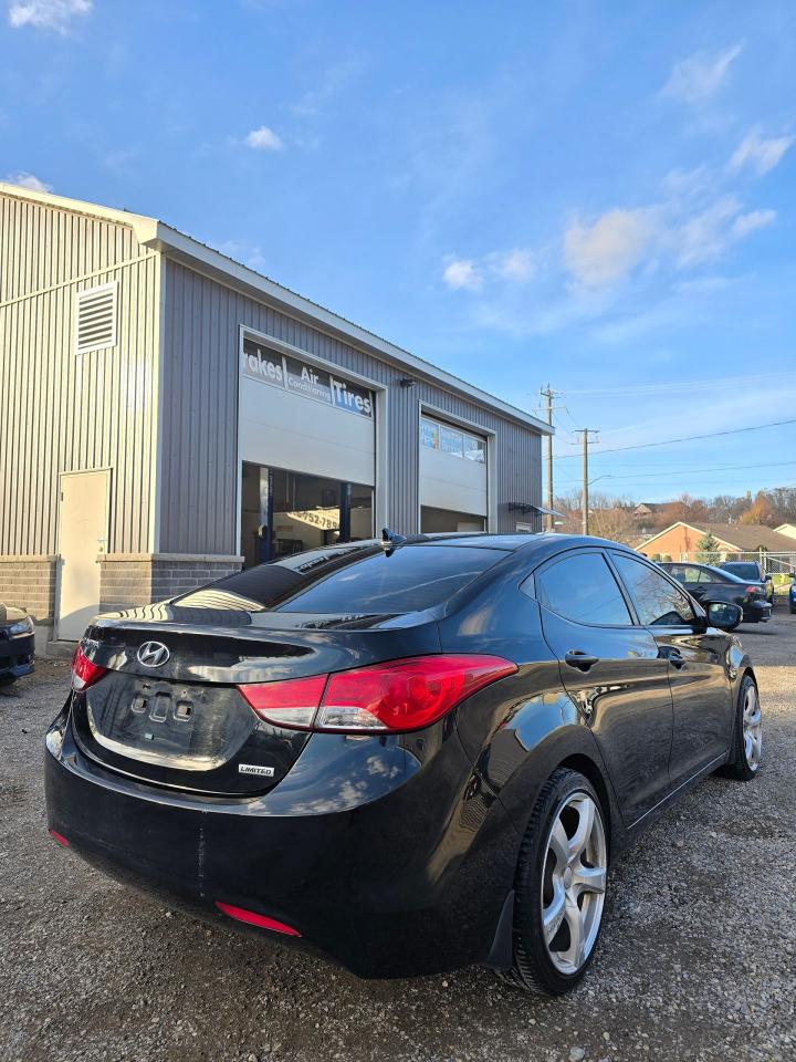 2013 Hyundai Elantra 4dr Sdn Auto Limited w/Navi - Photo #7