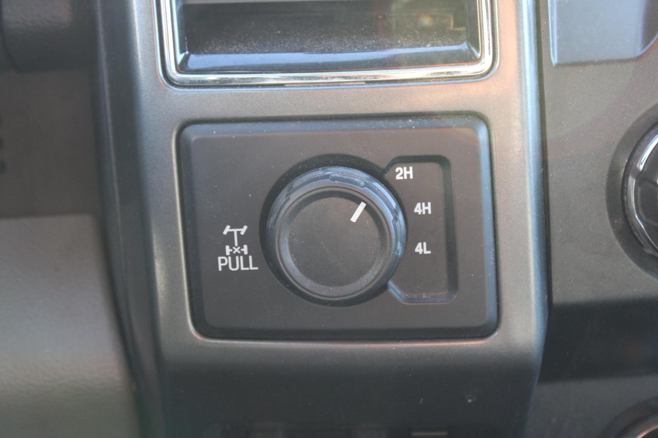 2022 Ford SUPER DUTY F-250 SRW XLT Photo