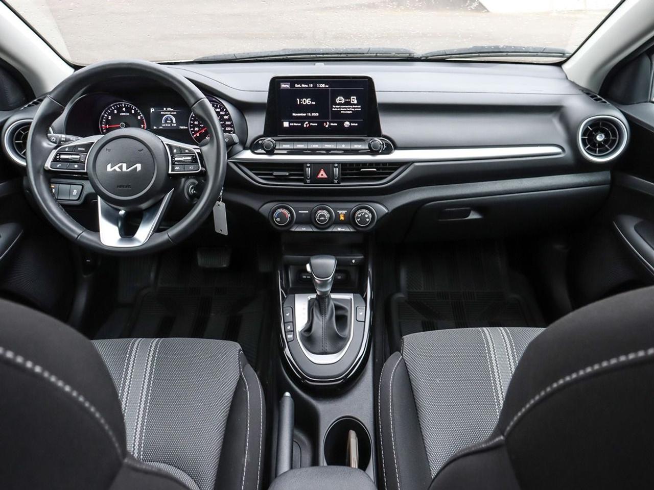 2024 Kia Forte EX+ Sunroof Apple Car-Play Blind-Spot Monitor Photo