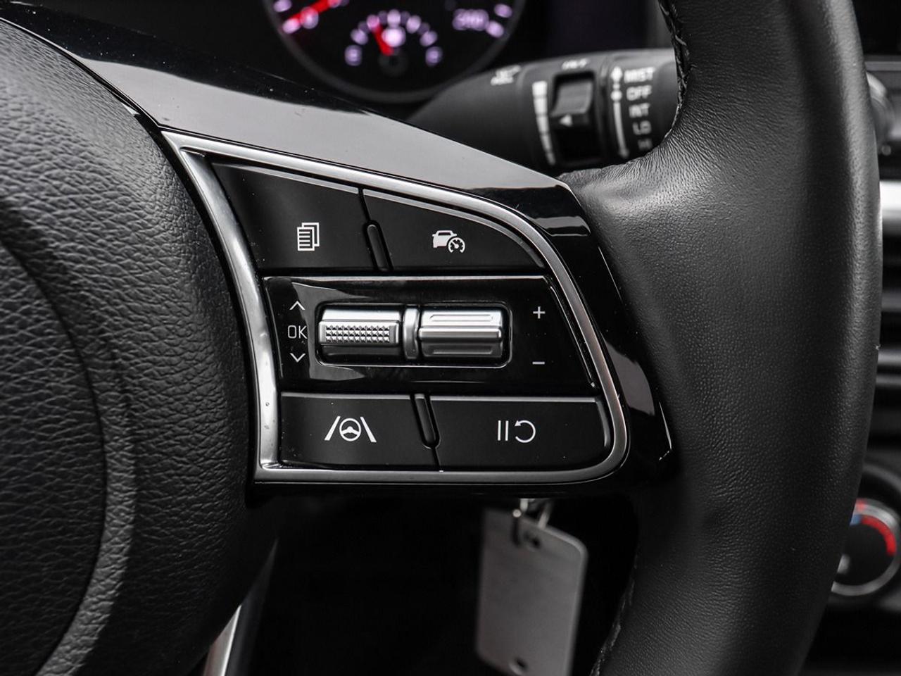2024 Kia Forte EX+ Sunroof Apple Car-Play Blind-Spot Monitor Photo