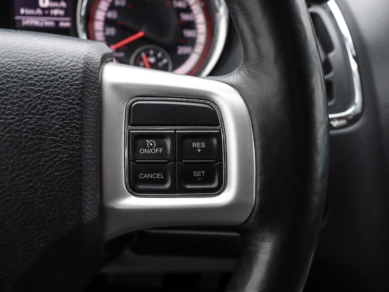 2017 Dodge Grand Caravan Crew Plus Photo