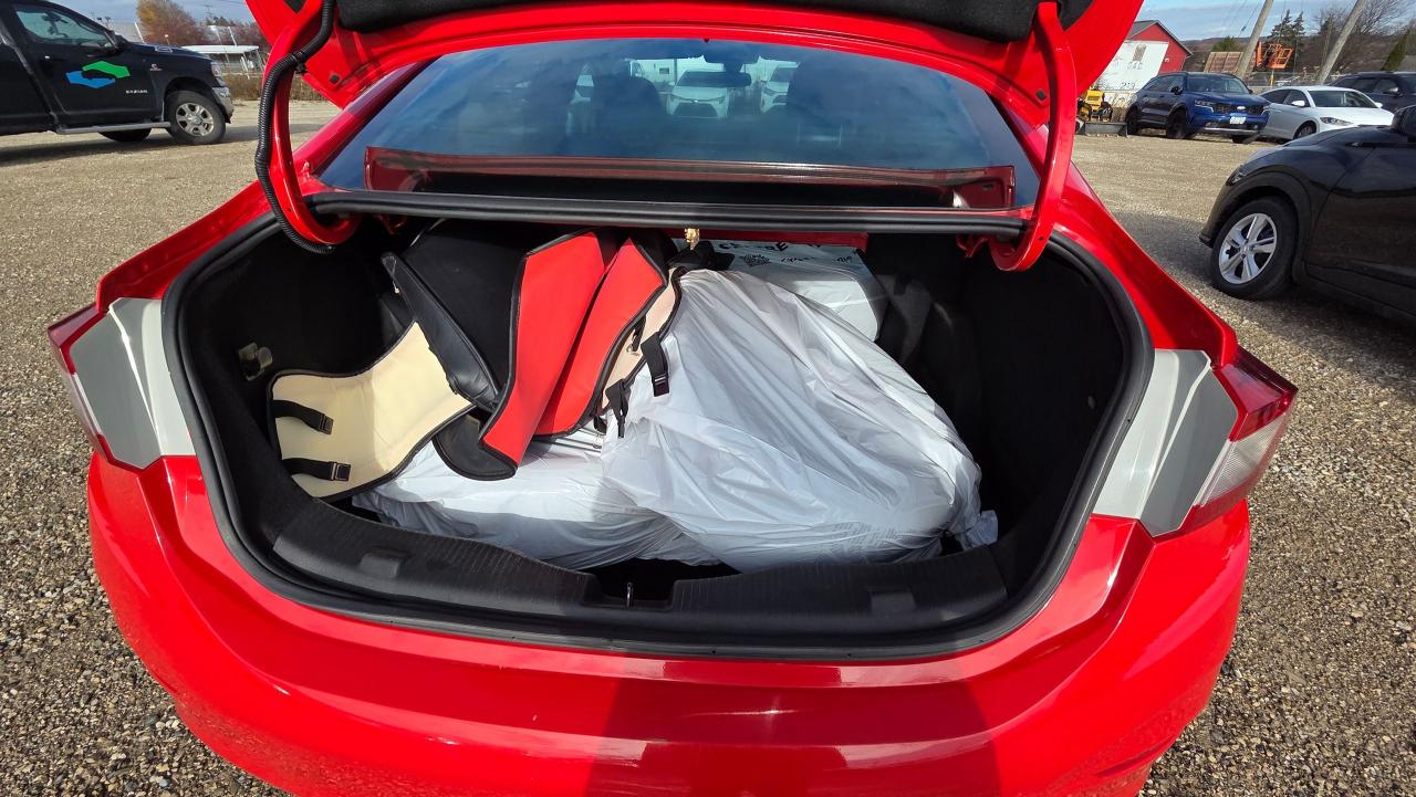 2017 Chevrolet Cruze LT - Photo #16