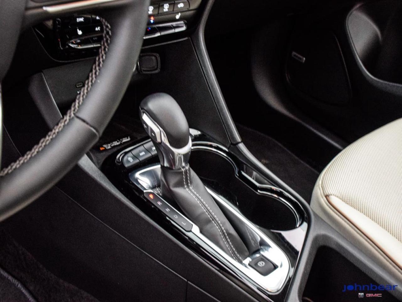 2024 Buick Encore GX Avenir Photo